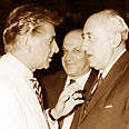 F. Moshe Kol and Shlomo Kaplan with Leonard Bernstein a the Philharmonic Orchestra - 269_a