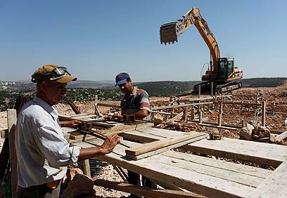 Settlement construction (Archive photo: Reuters)
