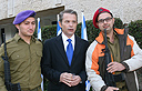 מאחורי הקלעים 