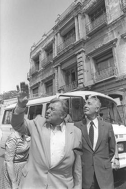 סיור בירושלים ב-85'. עם ראש העיר טדי קולק (צילום: לע"מ)