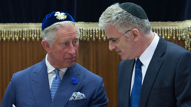 Former Israeli Ambassador to the UK Daniel Taub with HRH Prince Charles. (Photo: AFP)