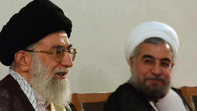 Iranian leaders Khamenei, Rohani (Photo: AP)