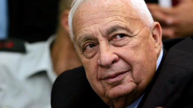 Ariel Sharon at a Knesset meeting in 2005 (Photo: Reuters) 