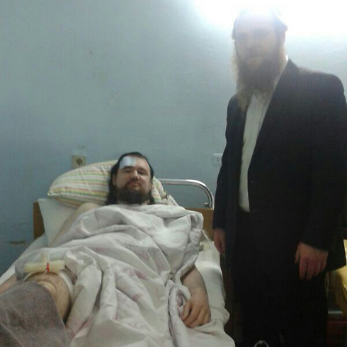 In Russia and Ukraine, expressions of hatred have become an inseparable part of the local Jewish communities' lives. Dov Ber Glickman was stabbed in Kiev about a week ago (Photo: Hatzalah Ukraine) 