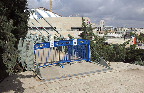 Cinema City in Jerusalem, closed on Shabbat. 