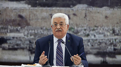 PA leader Abbas may face charges in the Hague. (Photo: AP)