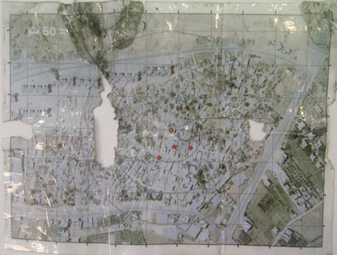 מפה של פעיל חמאס ועליה סימון של פירי מנהרות ()