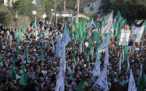 Hamas 'victory' rally (Photo: AP)