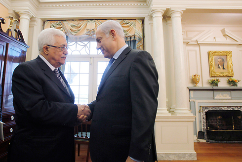 Abbas and Netanyahu meeting in Washington, D.C. in 2010 (Photo: Getty Images)