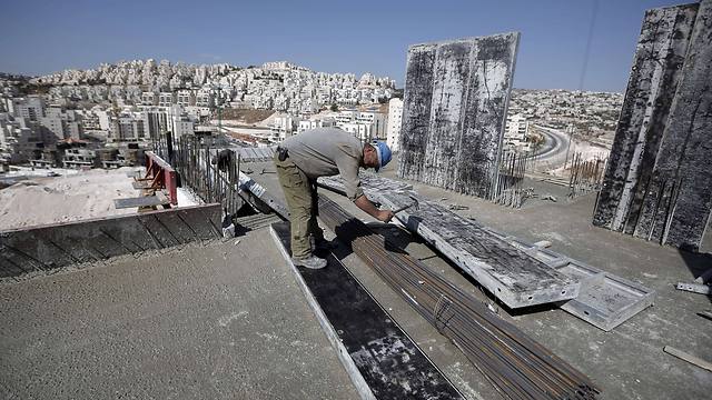 Continud construction in the settlements confounds even many of Israel's suppoters abroad. (Photo: AFP)