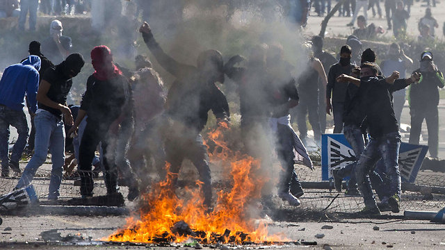 Rioters in Kafr Kanna (Photo: AFP)