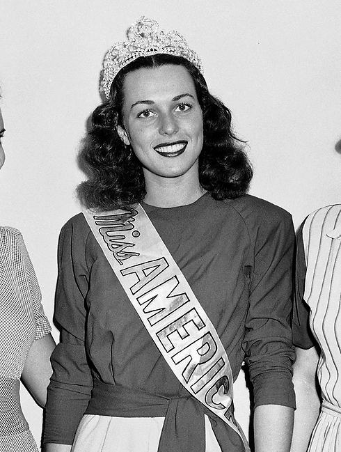 Miss America Bess Myerson poses at the annual Beauty Pageant held at Atlantic City (Photo: AP)