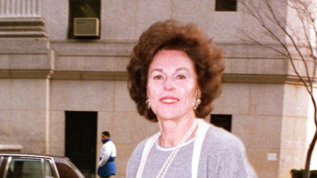 Former Miss America Bess Myerson arrives at US District Court (Photo: AP)