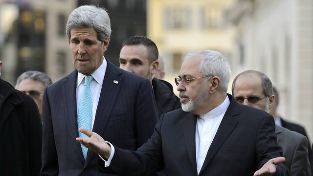 US and Iranian foreign ministers talk in Geneva. (Photo: AP)
