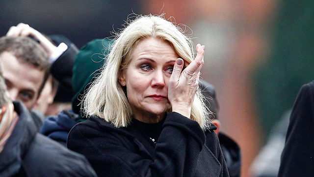 Danish Prime Minister Helle Thorning-Schmidt at Jewish guard's funeral (Photo: Reuters)