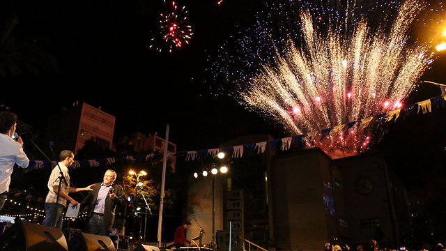 Independence Day fireworks in Ramat Gan (Photo: Dima Dorf)