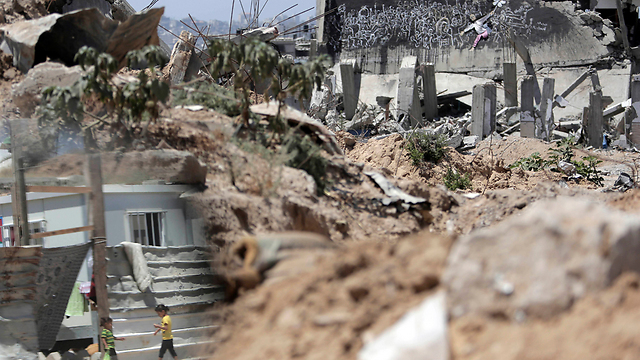 Gaza stagnant rebuild (Photo:AP)