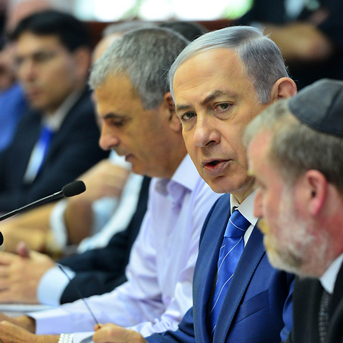 Prime Minister Netanyahu at the cabinet meeting (Photo: Koby Gideon, GPO)