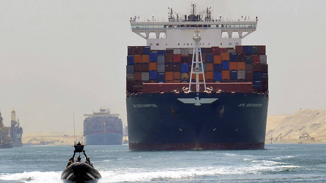 Suez Canal (Photo: Reuters) (Photo: Reuters)