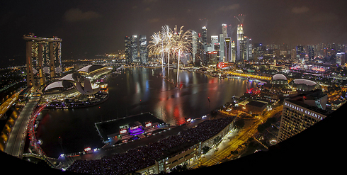 Fireworks at Singapore's independence day. (Photo: Reuters)