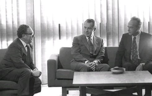 Kissinger, Richard Nixon, and Yitzhak Rabin (Photo: Yaakov Sa'ar/GPO)