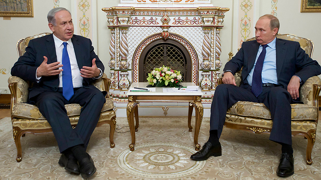 Netanyahu and Putin in a recent meeting in Moscow. (Photo: AP)