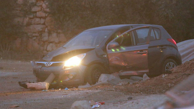 Car used in Wednesday's attack (Photo: Hillel Meir)