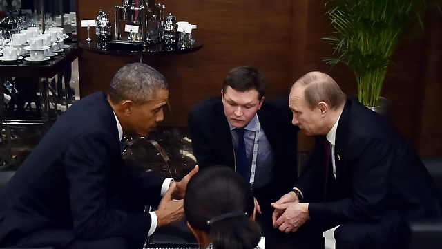 US President Barack Obama and Russian President Vladimir Putin at the G20 conference in Turkey