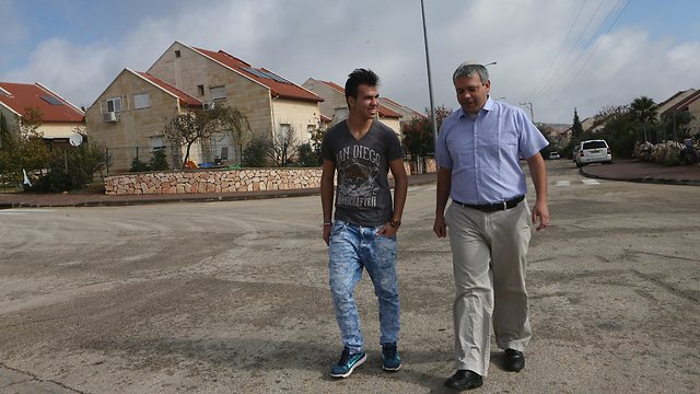 Meet the Muslim Arab staying in a West Bank settlement