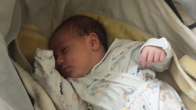 Aviel Mamo, 3-week-old baby wounded by rock attack (Photo: Reut Rimerman)