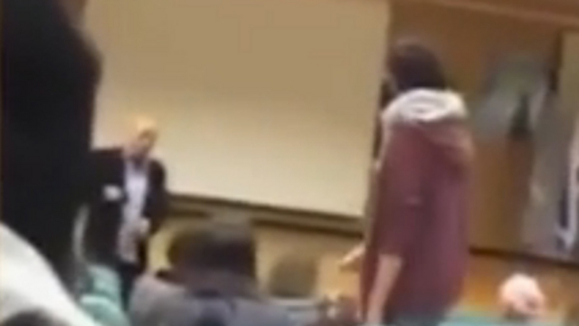 Arab-Israeli student heckling Egyptian lecturer at the University of Haifa 