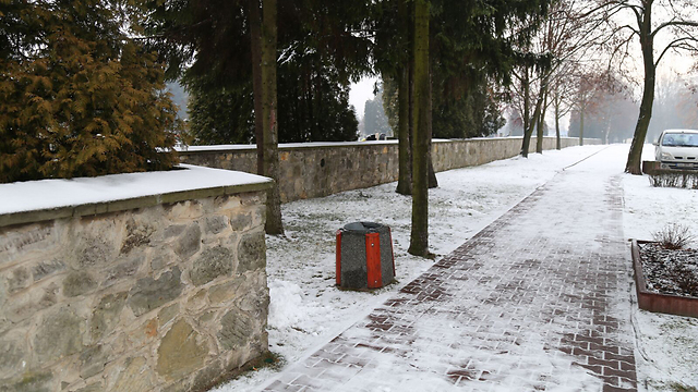 The wall made out of old gravestones in Ostrowiec (Photo: Courtesy of Meir Bolka)