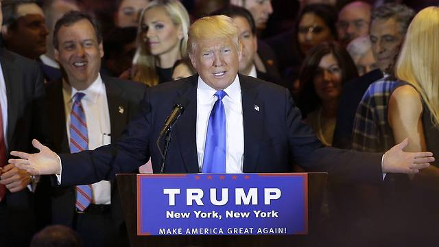 Trump routs rivals in Northeast; Clinton carries four states