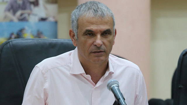 Finance Minister Moshe Kahlon (Photo: Gil Nachshoten)