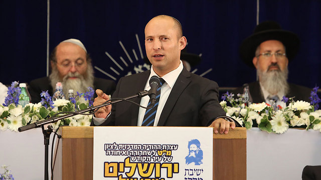 Nafatali Bennett at Jerusalem Day rally (Photo: Gil Yohanan)