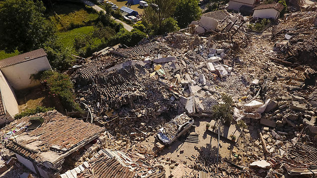 A building struck by the recent earthquake in Italy (Photo: AP)