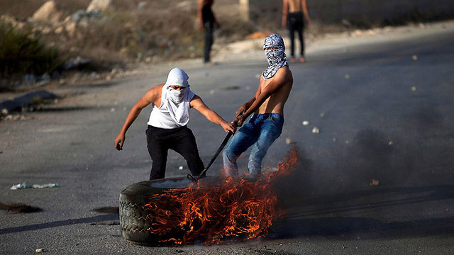 Palestinian killed in Yom Kippur clashes in East Jerusalem