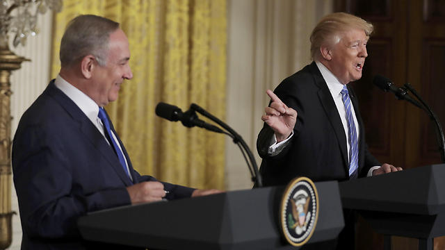 Only a president like Trump can decide to hold his first press conference with the Israeli prime minister before sitting down to talk to him (Photo: Reuters)