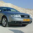 אודי A4...