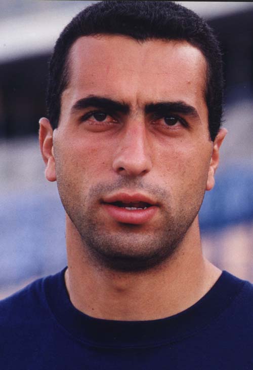 אבי תקווה. קייץ פעיל