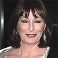 יוסטון. מקווה שלא יפחדו ממנה