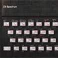 קופסה שחורה קטנה, עם כפתורי גומי. Sinclair Spectrum