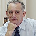 כמעט כמו מיכאלאנג'לו. ד"ר מאייר