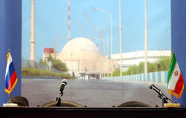 חתימת ההסכם לאחר הסיור