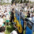 Viewing the memorial to bridge disaster victims