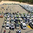 כ-300 ניידות במבצע