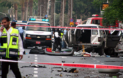 אחרי הפיצוץ האדיר, הפילה המשטרה את רשתות הסלולר (צילום: עופר עמרם) (צילום: עופר עמרם)
