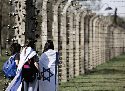 המסע לפולין. 