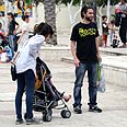 משפחת גרטי-רוט מתניידת