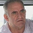 יטאו בדרכו הביתה. לא מסוגל לדבר    